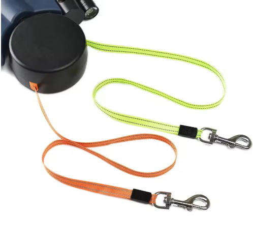 Guinzaglio doppio automatico per cani